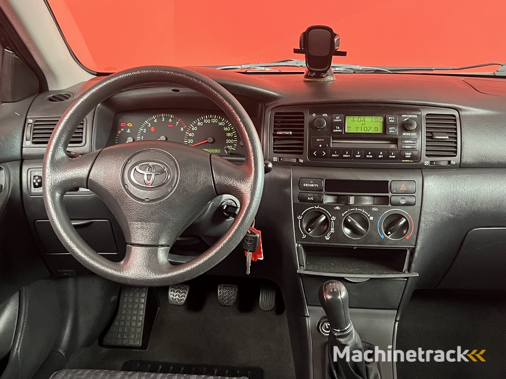 Toyota Corolla 1.4 VVT-i Linea Terra | Airco | Trekhaak | Lichtmetaal