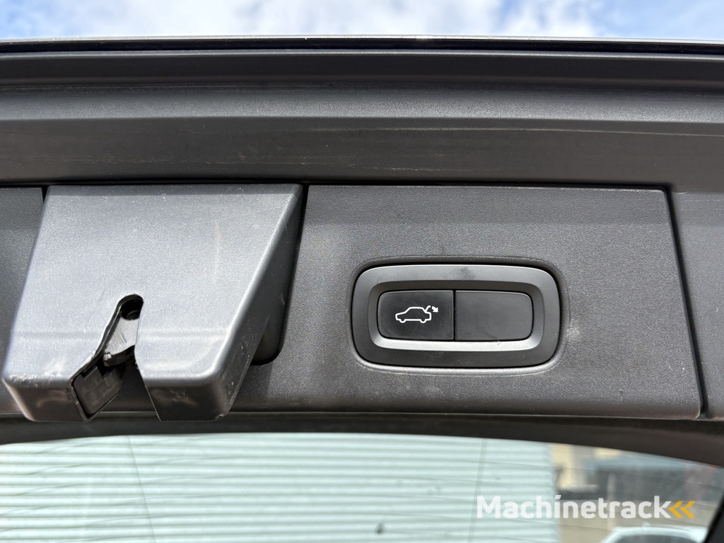 Volvo V90 2.0 D4 Inscription | Nieuw Binnen! | Pilot Assist | Stoelkoeling | Stoelmassage