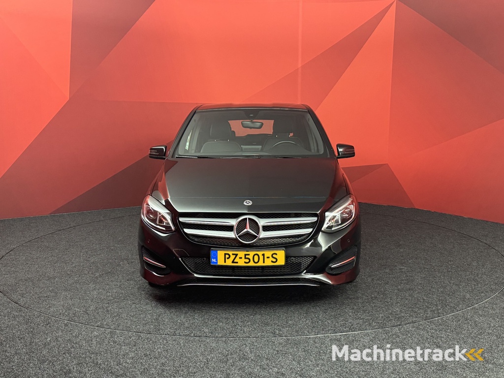 Mercedes-Benz B-klasse 180 Ambition | Automaat | Half leer | Camera | Trekhaak | Led