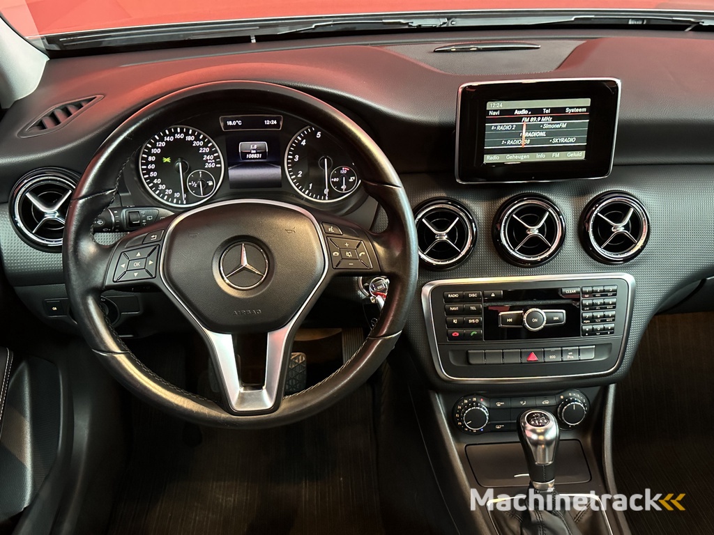 Mercedes-Benz A-klasse 180 | Half leder | Navi | Cruise