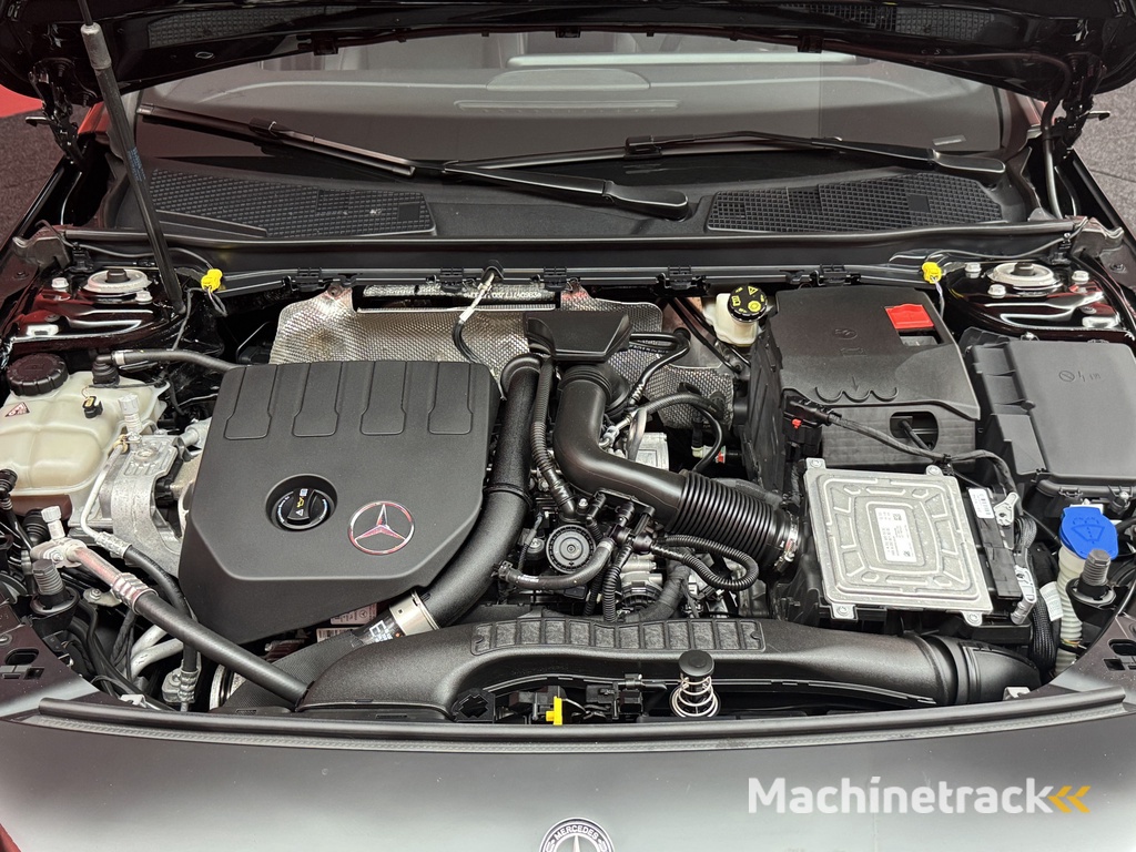 Mercedes-Benz A-klasse 200 | BTW Auto | Fender Audio | Widescreen | Sfeerverlichting |