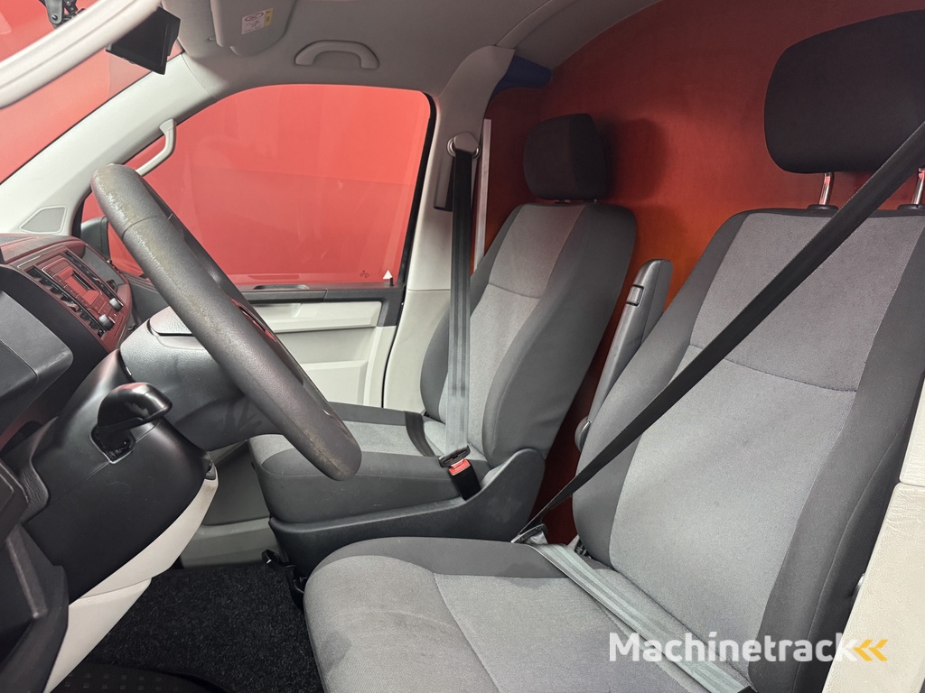 Volkswagen Transporter 2.0 TDI L1H1 Comfortline | Airco | Dubbele Schuifdeur | APK 16-10-2026 | NAP |