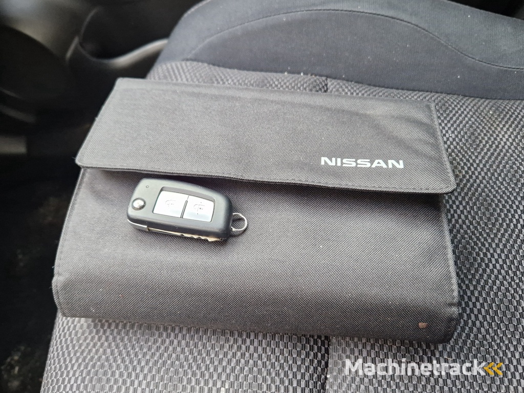 Nissan Qashqai 1.2 Acenta | Nieuw Binnen! | Lees Tekst | Zo Mee | Read Text