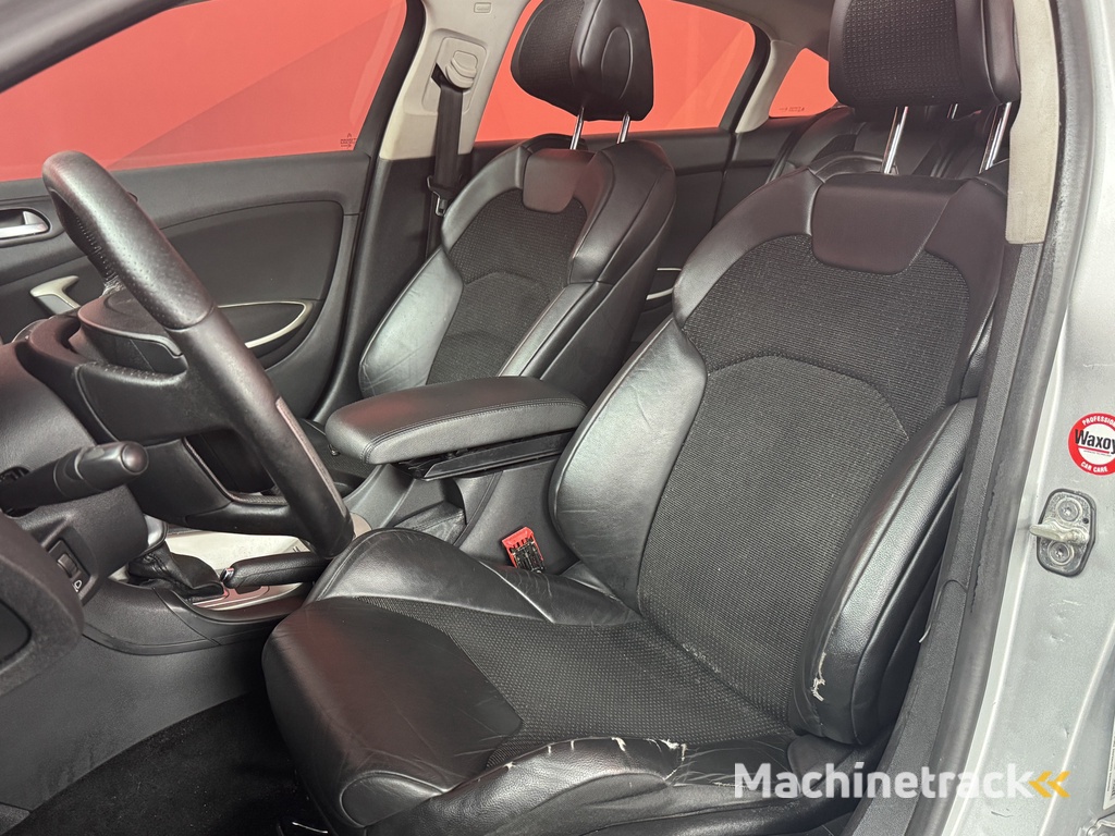 Citroën C5 1.6 THP Business | Lees Tekst | Lees tekst | APK 03-04-2026 |