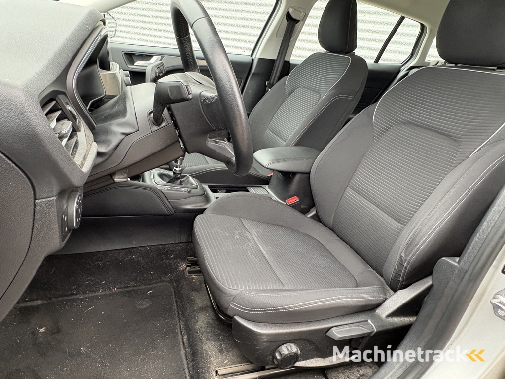 Ford Focus Wagon 1.0 EcoBoost ST Line Business | Nieuw Binnen! | APK 14-03-2027 | Clima | Cruise