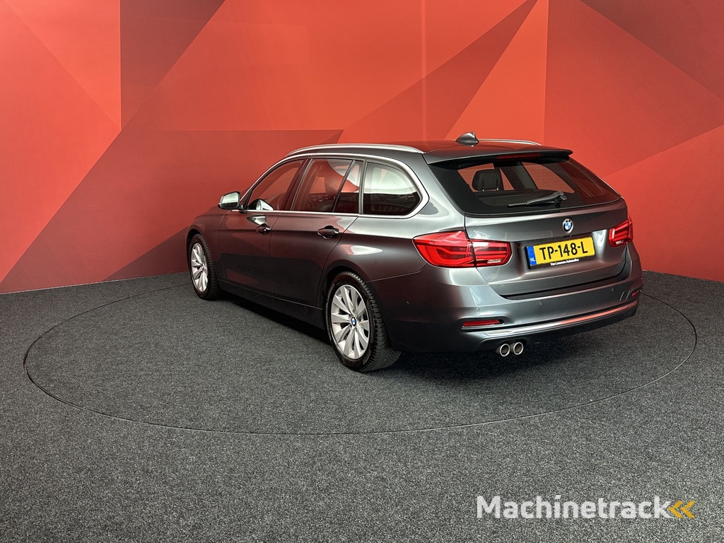 BMW 3-serie Touring 320d EDE Luxury Edition | Automaat | Stoelverwarming | Digi Dash