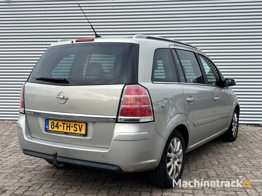Opel Zafira 1.8 Executive | Nieuw Binnen! | Cruise | Trekhaak | Navi