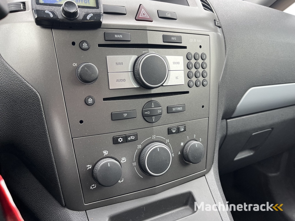 Opel Zafira 1.8 Executive | Nieuw Binnen! | Cruise | Trekhaak | Navi