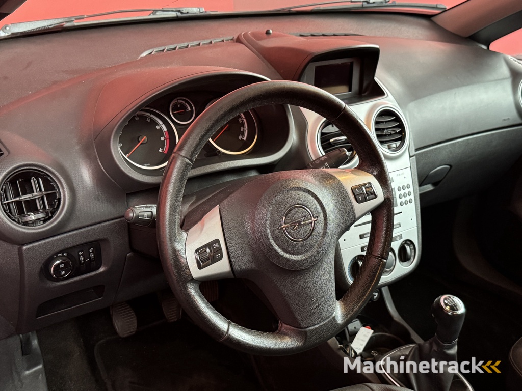 Opel Corsa 1.4-16V Anniversary Edition | Airco | Radio CD | Cruise Control | APK 01-11-2026