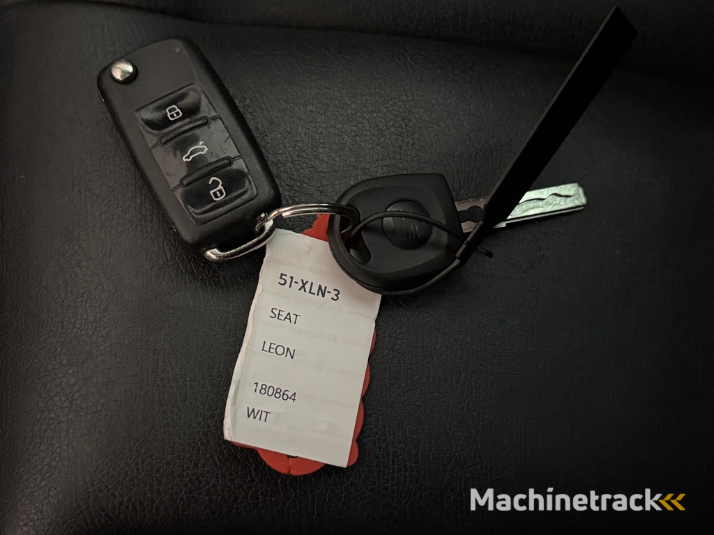 SEAT Leon 1.2 TSI Ecomotive Businessline COPA | Leder | Pano | Trekhaak