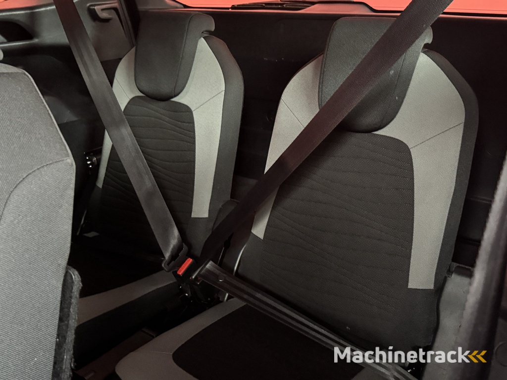 Citroën C4 Grand Picasso 1.2 PureTech Business | 7 Persoons | Navi | Trekhaak | Cruise