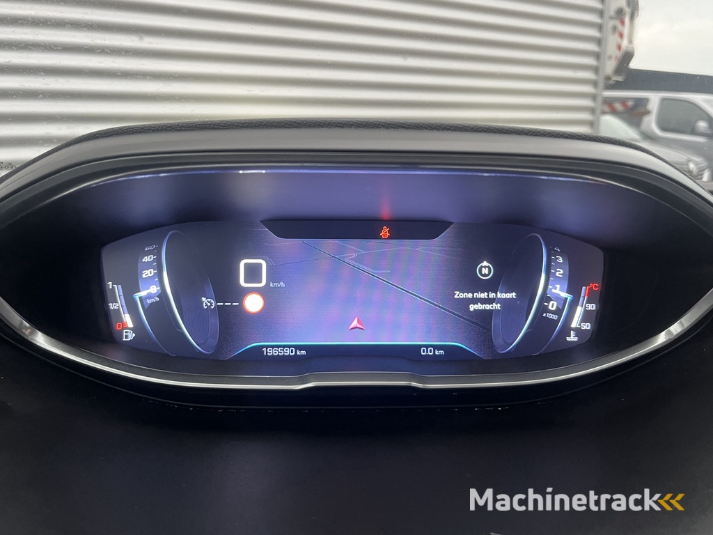 Peugeot 5008 1.2 PureTech Active | Nieuw Binnen! | Cruise | Trekhaak | Navi | 7 Persoons |