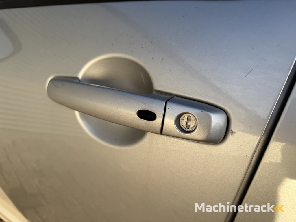 Suzuki Swift 1.5 Exclusive | Airco | Keyless | APK 28-06-2026