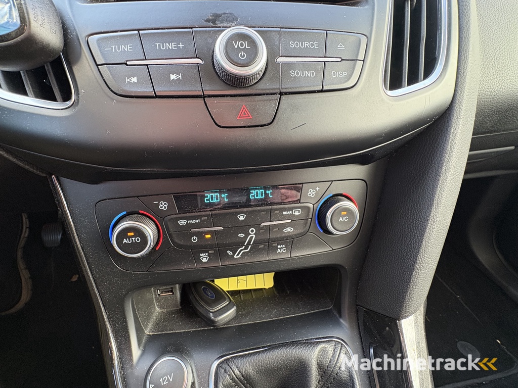 Ford Focus Wagon 1.5 Titanium | Nieuw Binnen! | Cruise | Navi | Clima