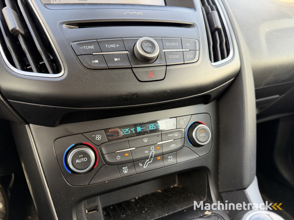 Ford Focus Wagon 1.0 Lease Edition | Nieuw Binnen! | Cruise | Trekhaak | Navi