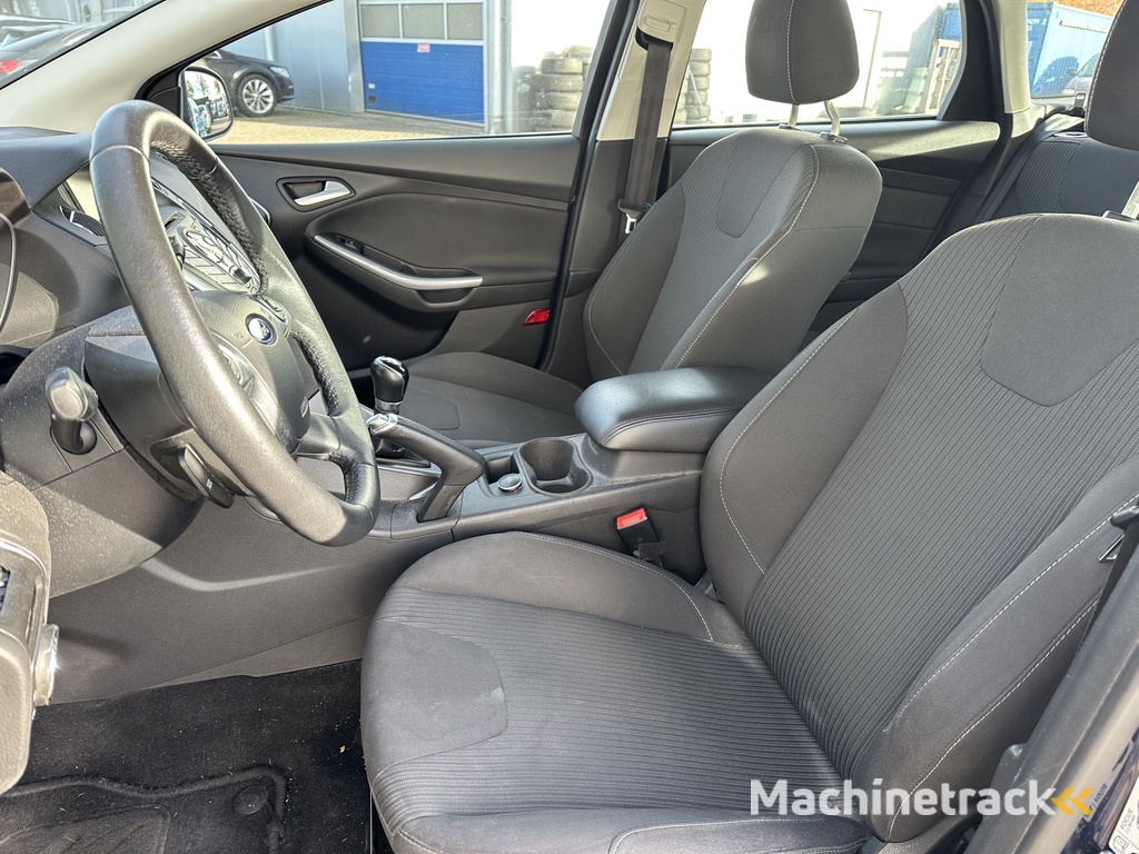 Ford Focus Wagon 1.0 EcoBoost Titanium | Nieuw Binnen! | Navi | Trekhaak | Cruise