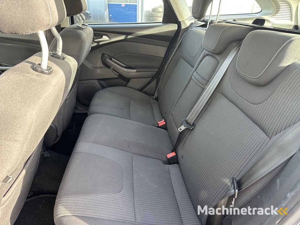 Ford Focus Wagon 1.0 EcoBoost Titanium | Nieuw Binnen! | Navi | Trekhaak | Cruise