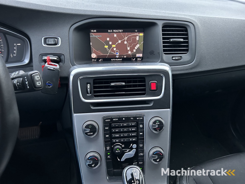 Volvo V60 1.5 T3 Polar+ | Nieuw Binnen! | Automaat | Stoelverwarming | Navi