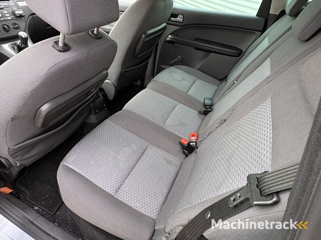Ford Focus C-Max 1.8-16V Futura | Nieuw Binnen! | Zo Mee | Lees Tekst | Read Text