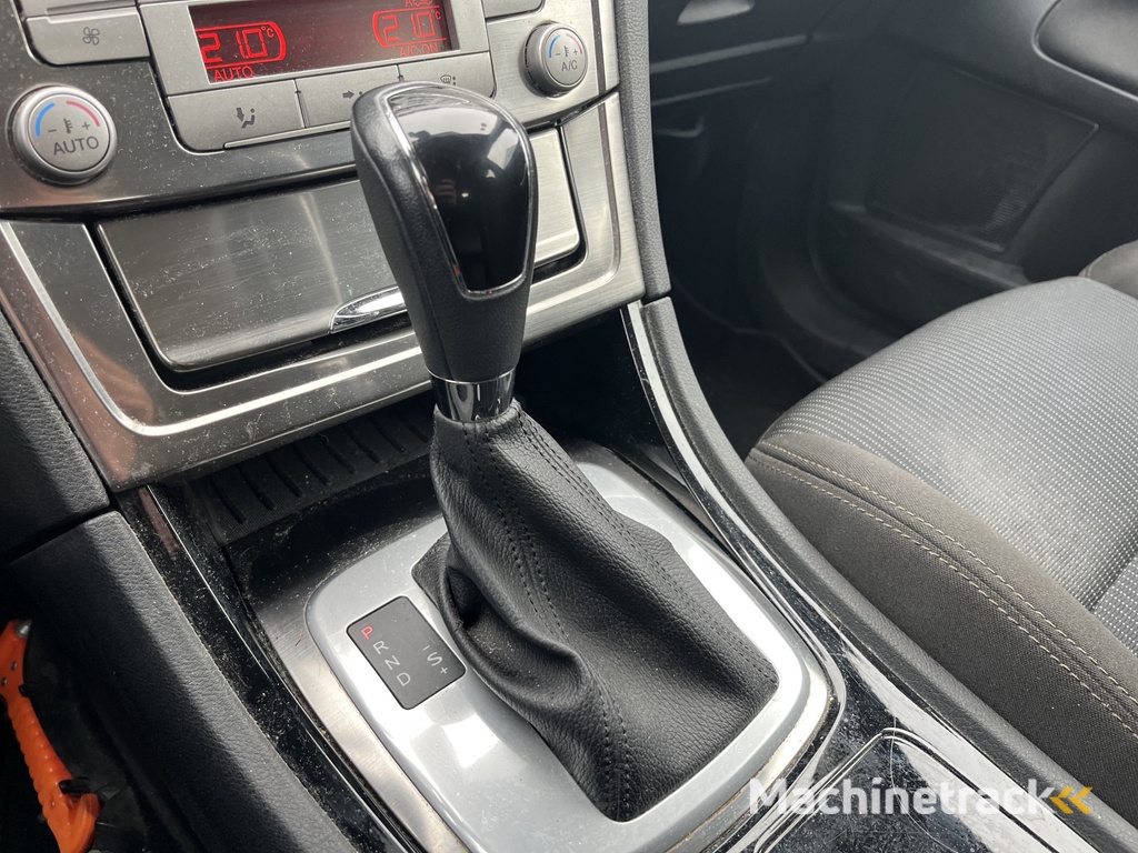 Ford Mondeo Wagon 2.3-16V Titanium | Nieuw Binnen! | Automaat | Trekhaak | Clima