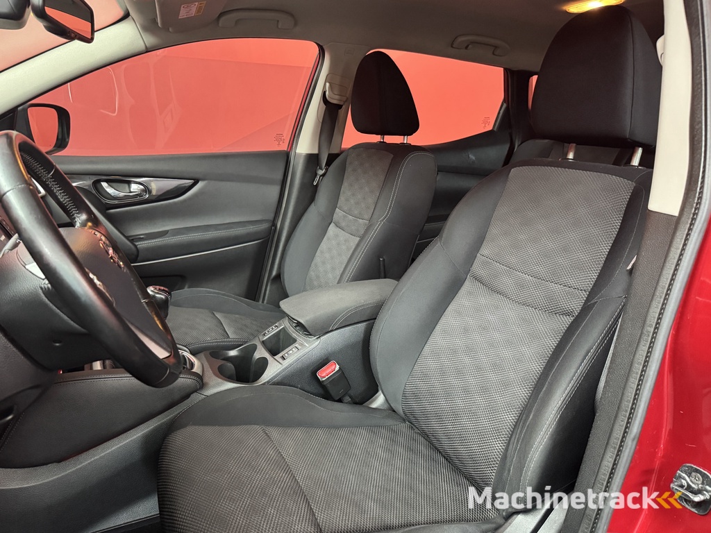 Nissan Qashqai 1.2 Acenta | Lees Tekst | Zo Mee | Read Text