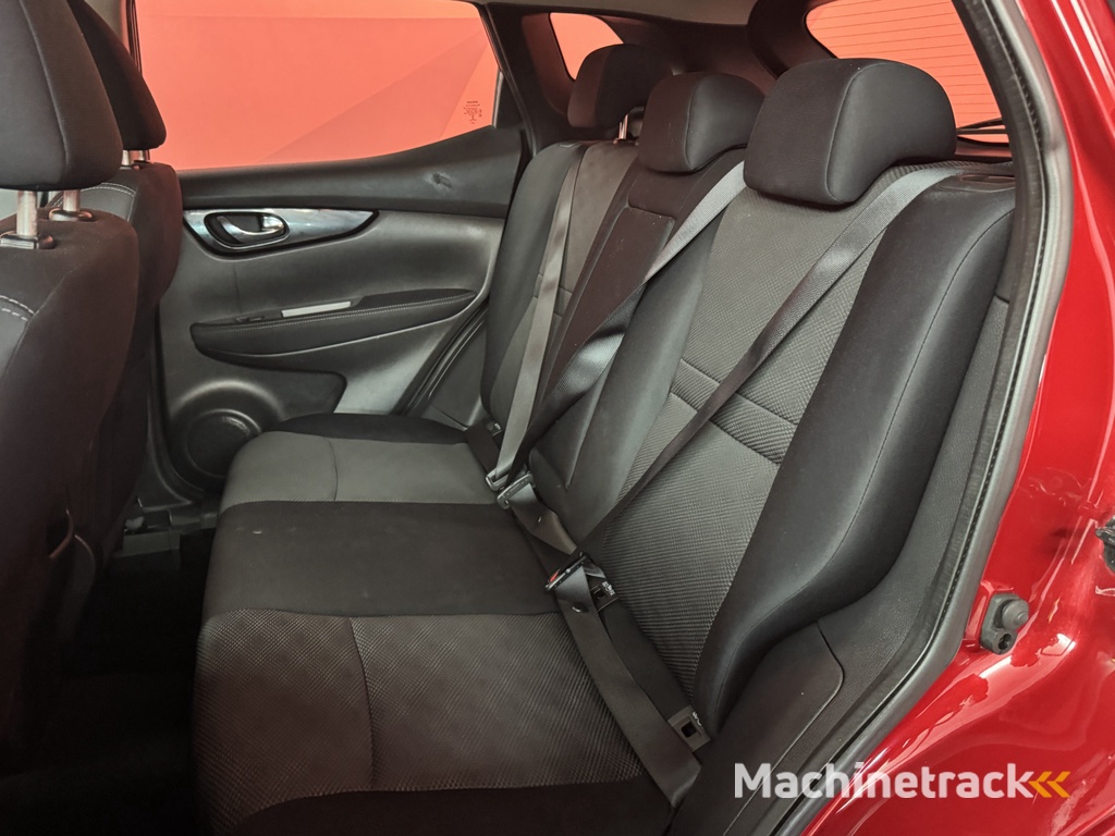 Nissan Qashqai 1.2 Acenta | Lees Tekst | Zo Mee | Read Text