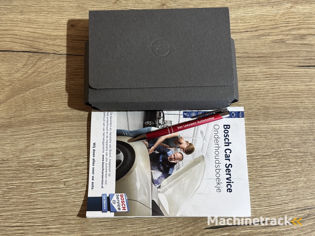 Opel Crossland 1.2 Edition | Stoelverwarming | Airco | Trekhaak