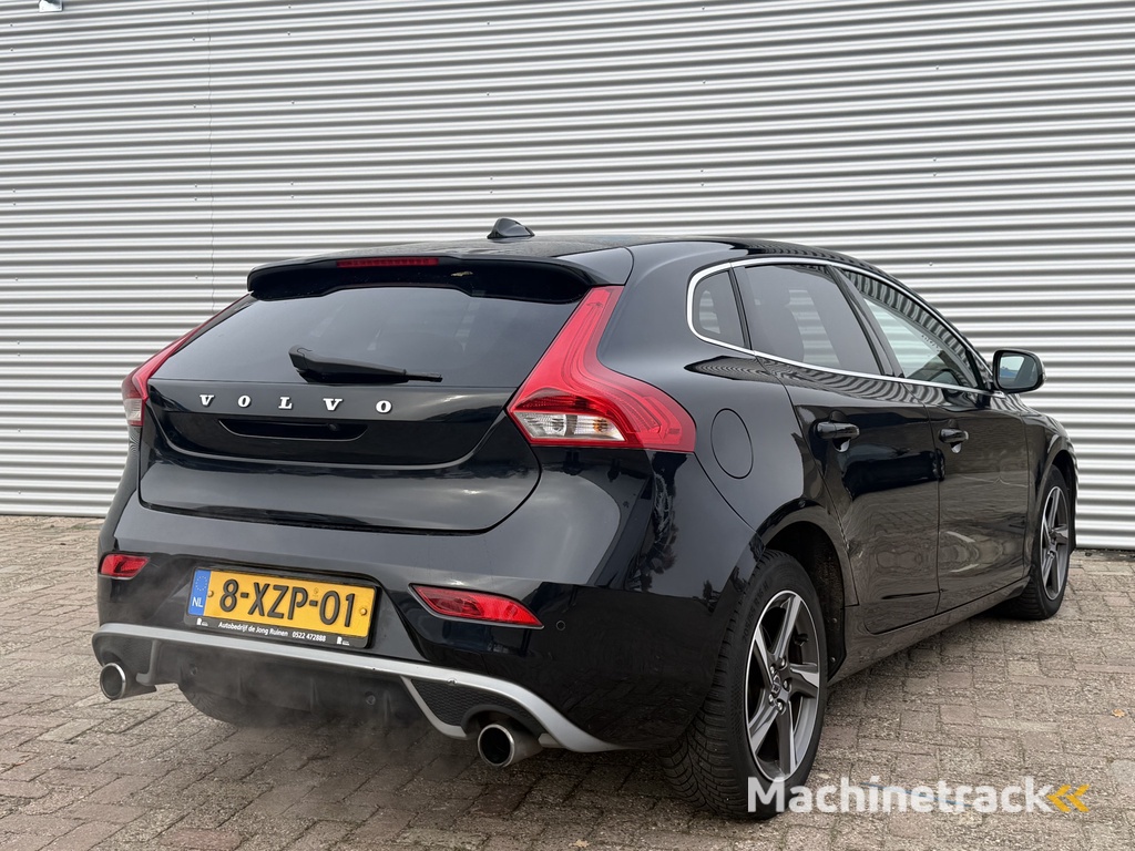 Volvo V40 2.0 D4 Ocean Race Business | Nieuw Binnen! | Camera | Leder | Stoelverwarming