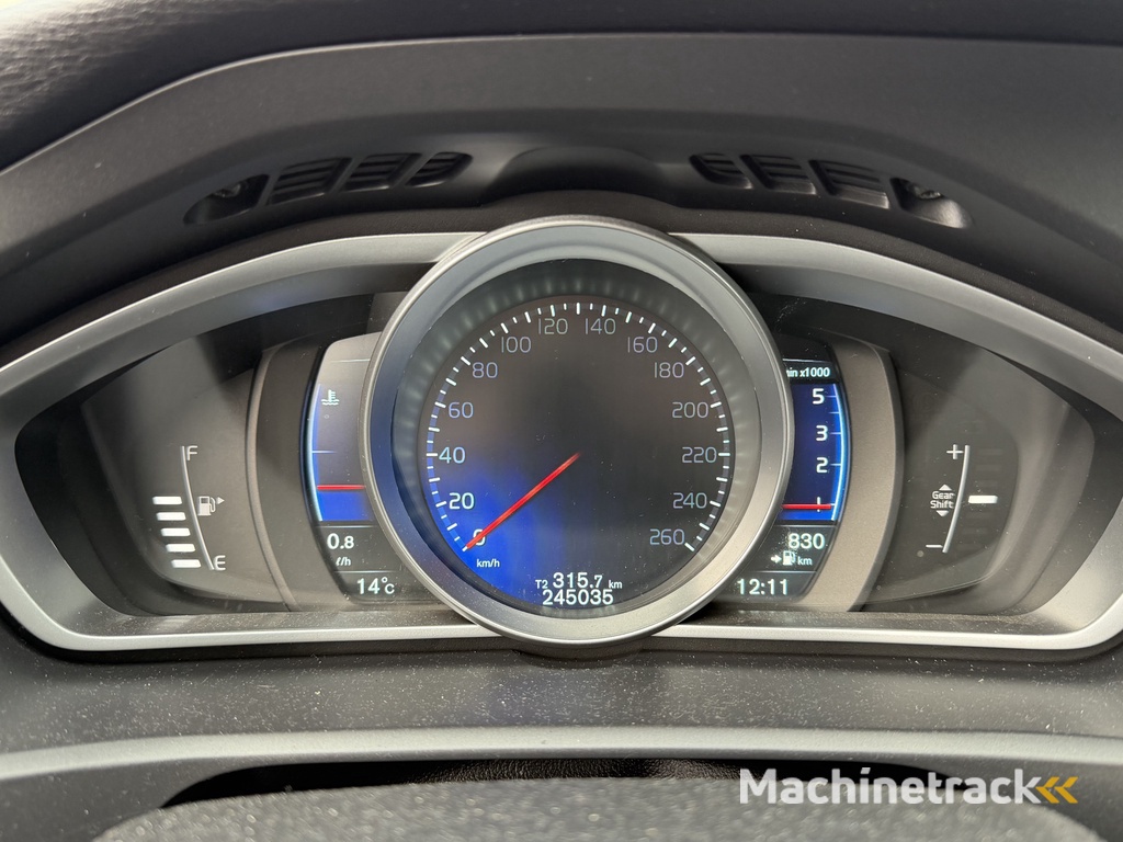 Volvo V40 2.0 D4 Ocean Race Business | Nieuw Binnen! | Camera | Leder | Stoelverwarming