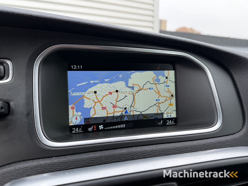 Volvo V40 2.0 D4 Ocean Race Business | Nieuw Binnen! | Camera | Leder | Stoelverwarming