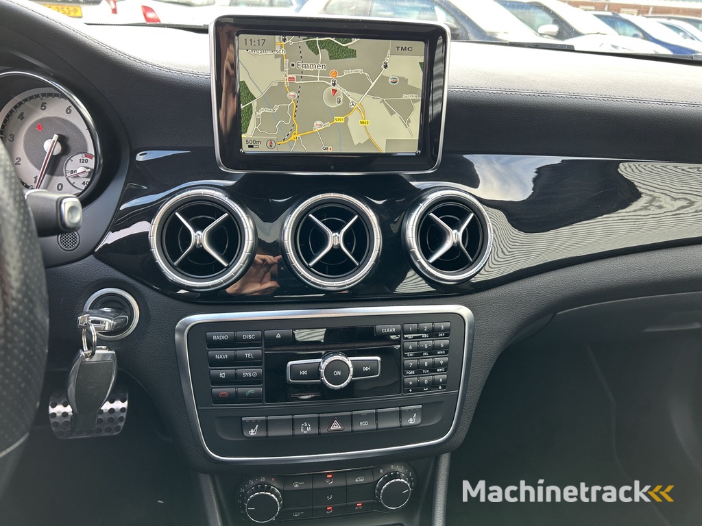 Mercedes-Benz CLA-klasse 250 Edition 1 | Nieuw Binnen! | Memory Seats | Trekhaak | AMG Line