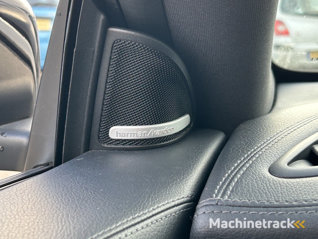 Mercedes-Benz CLA-klasse 250 Edition 1 | Nieuw Binnen! | Memory Seats | Trekhaak | AMG Line