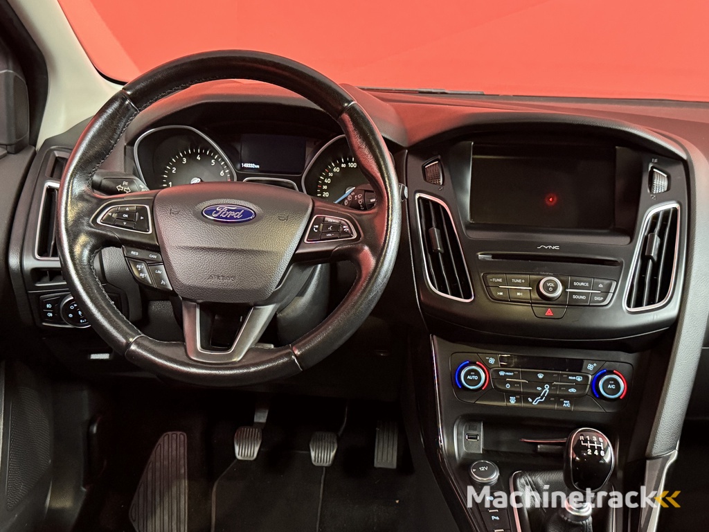 Ford Focus Wagon 1.5 Titanium | Cruise | Navi | Clima