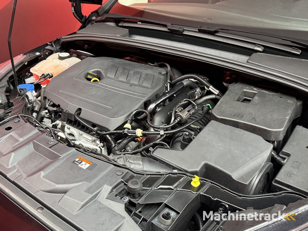 Ford Focus Wagon 1.5 Titanium | Cruise | Navi | Clima