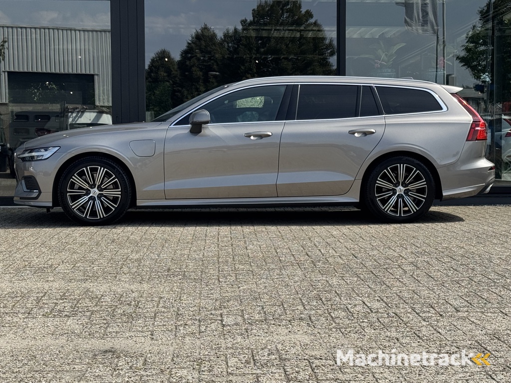 Volvo V60 2.0 T6 Recharge AWD Inscription | Trekhaak | Massage | Pilot Assist |