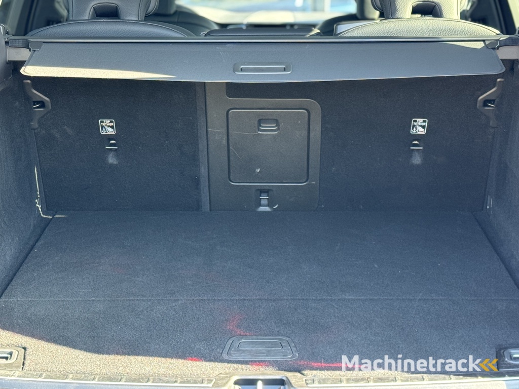 Volvo XC60 2.0 T6 Plug-in hybrid AWD Plus Dark | Pano | 360 Cam | Leder | Harman/Kardon |