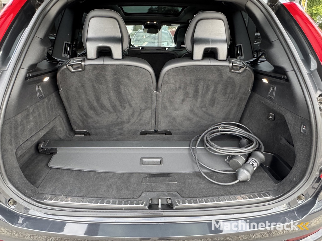 Volvo XC90 2.0 T8 Recharge AWD R-Design | Pano | Trekhaak | Pilot Assist | Head-up |