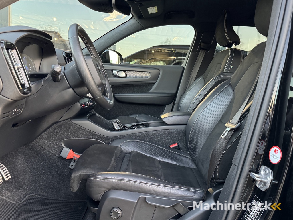 Volvo XC40 1.5 T5 Recharge R-Design | Pilot Ass. | Carplay | Comfortstoelen | NL-AUTO