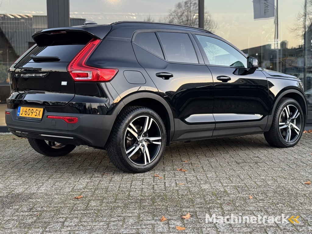 Volvo XC40 1.5 T5 Recharge R-Design | Pilot Ass. | Carplay | Comfortstoelen | NL-AUTO