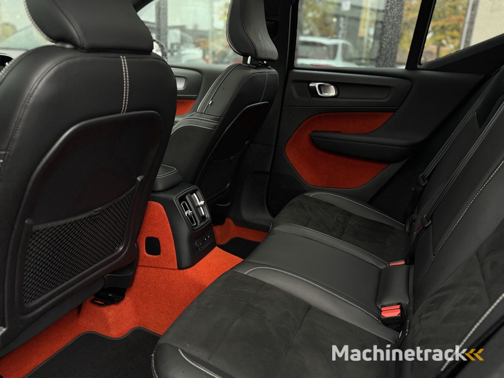 Volvo XC40 1.5 T5 Recharge R-Design Pano | Trekhaak | Pilot Ass. |