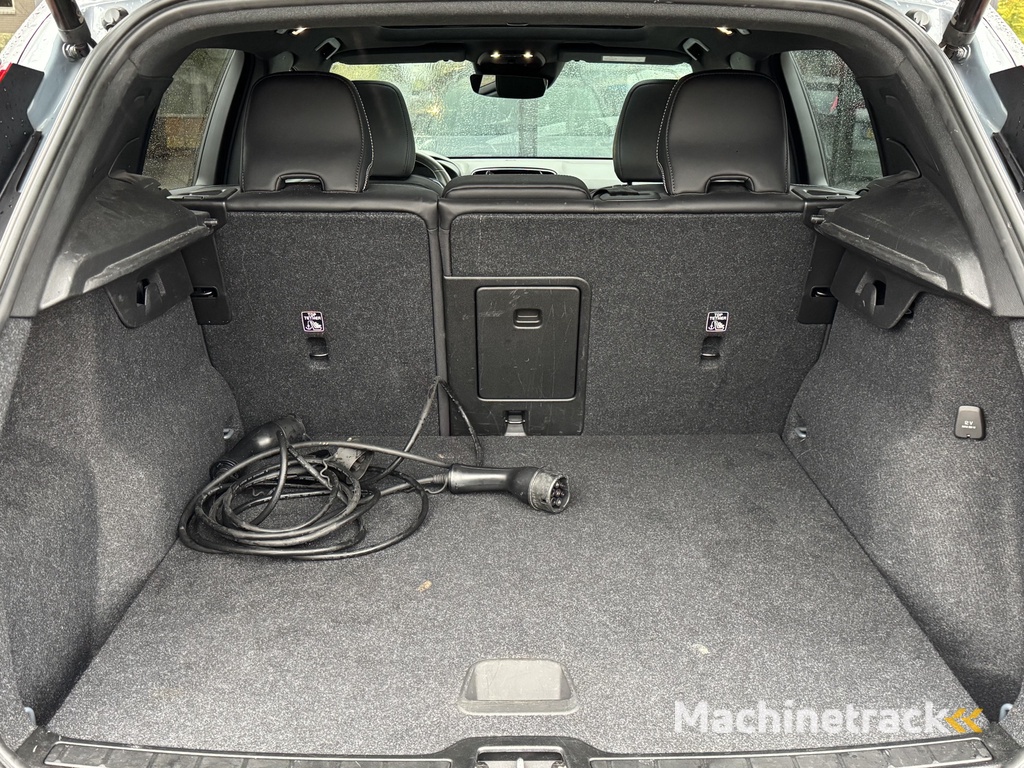 Volvo XC40 1.5 T5 Recharge R-Design Pano | Trekhaak | Pilot Ass. |