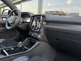 Minituur van Volvo XC40 1.5 T5 Recharge R-Design | Pilot Ass. | Carplay | Comfortstoelen | NL-AUTO