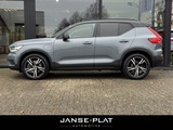 Miniaturansicht von Volvo XC40 1.5 T5 Recharge R-Design Pano | Trekhaak | Pilot Ass. |