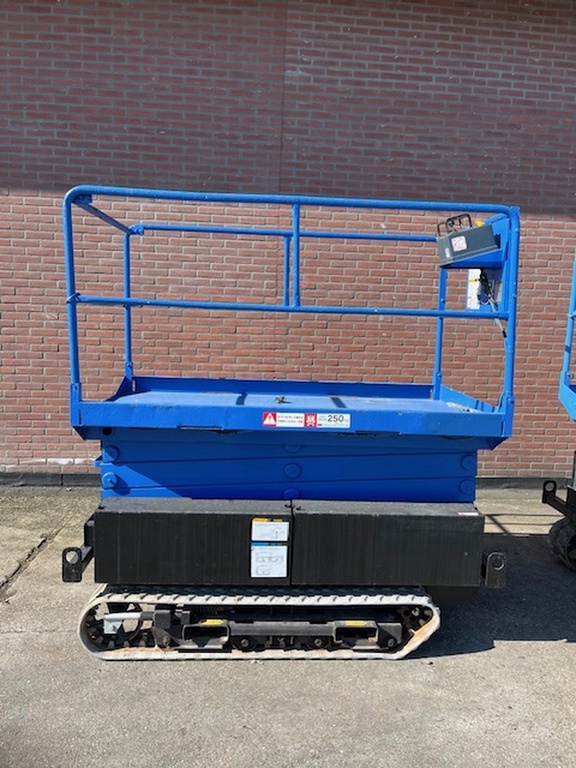 schaarhoogwerker Aichi RX07B