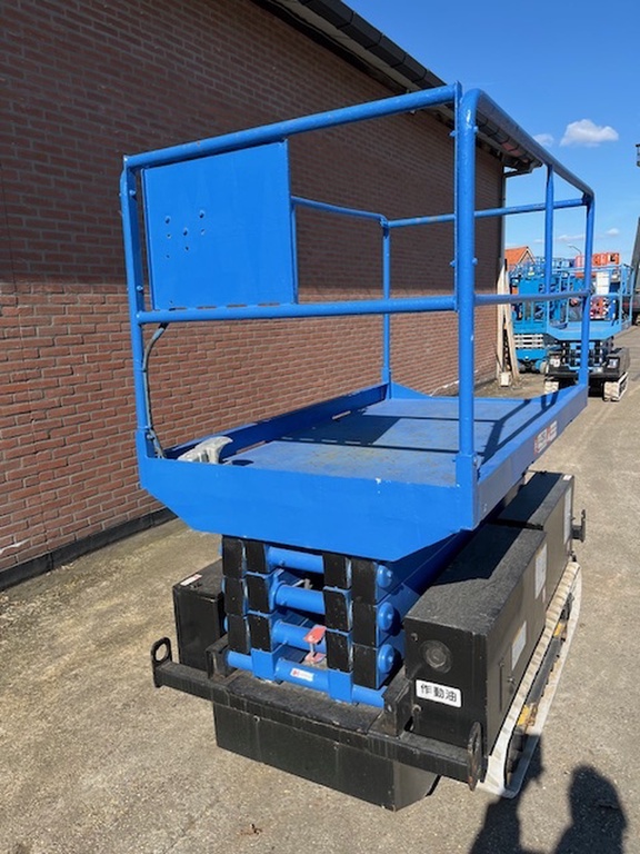 schaarhoogwerker Aichi RX07B