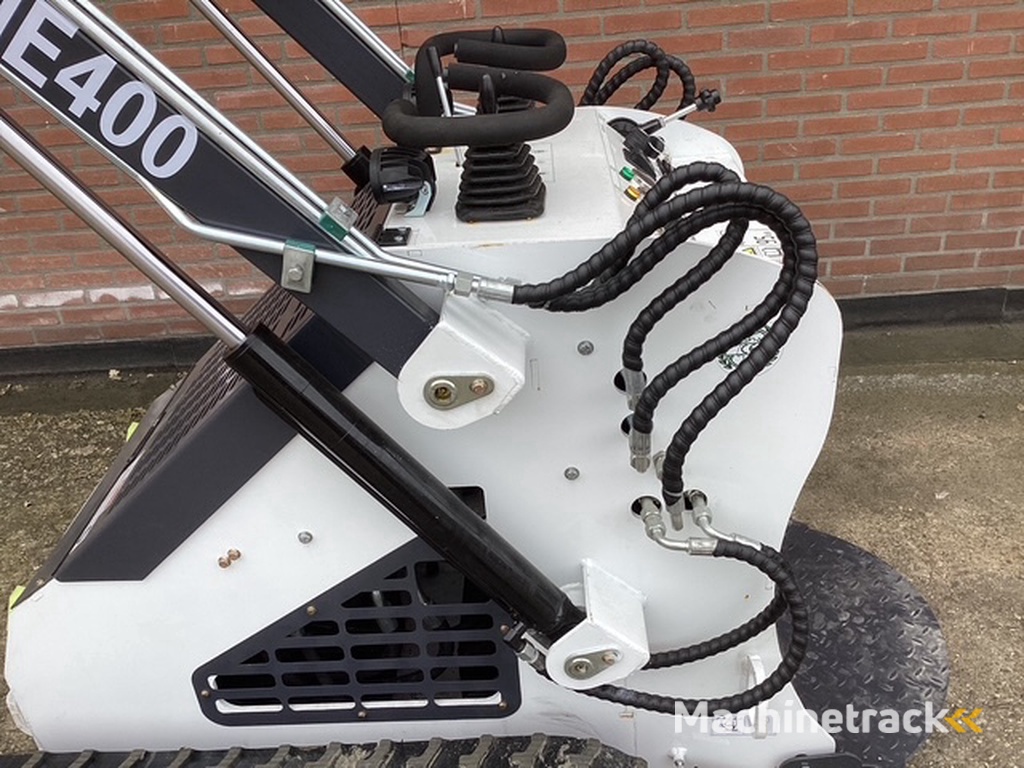 Nieuwe skid steer loader ME power ME400
