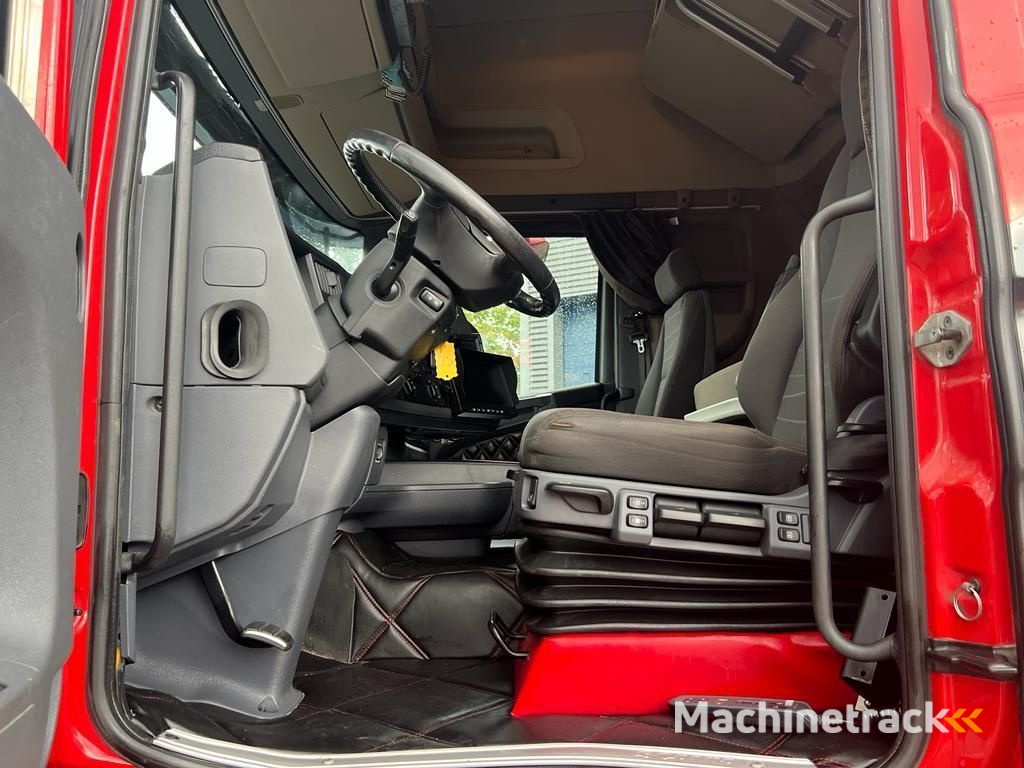 Scania R580 V8 LA8x4/4HNB