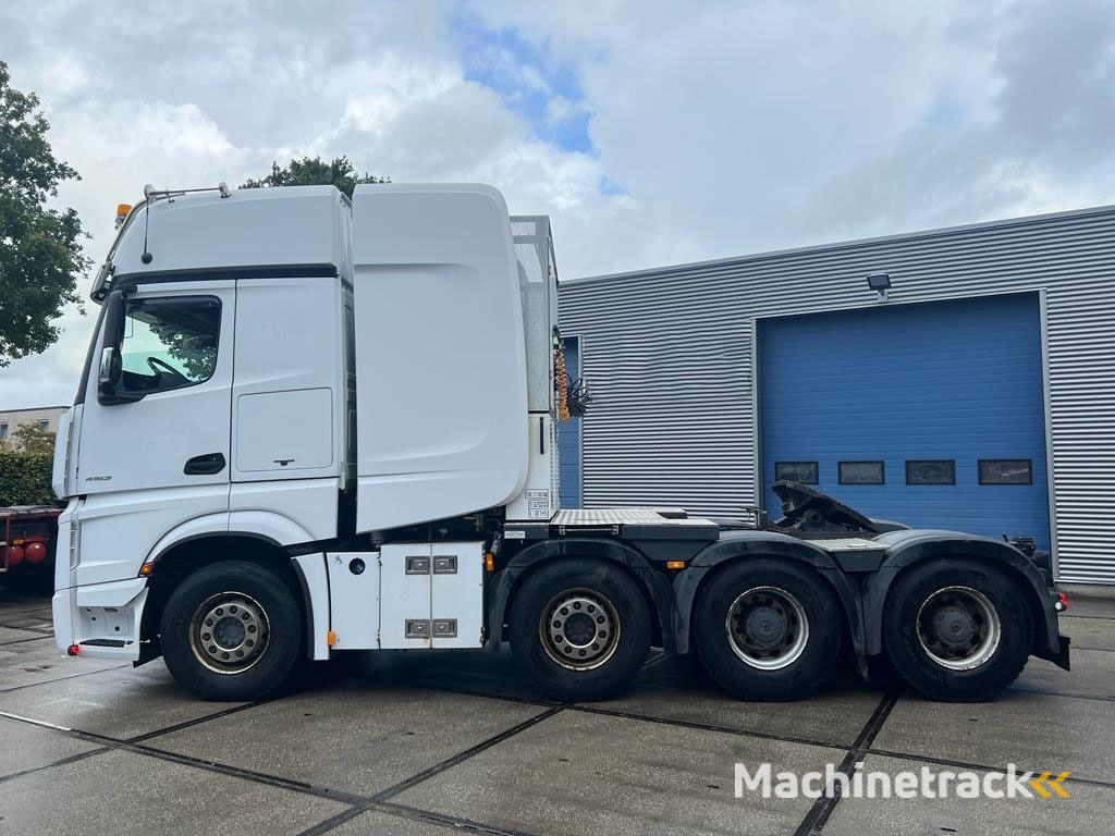 Mercedes-Benz Actros 4163 8x4/4 SLT