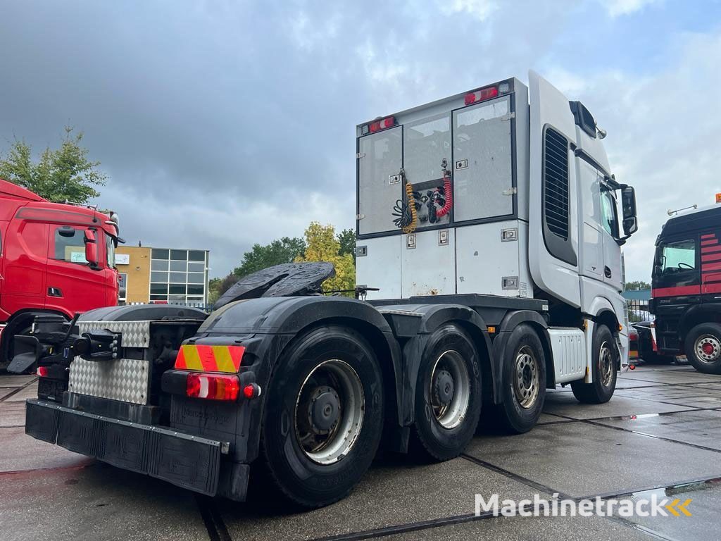 Mercedes-Benz Actros 4163 8x4/4 SLT