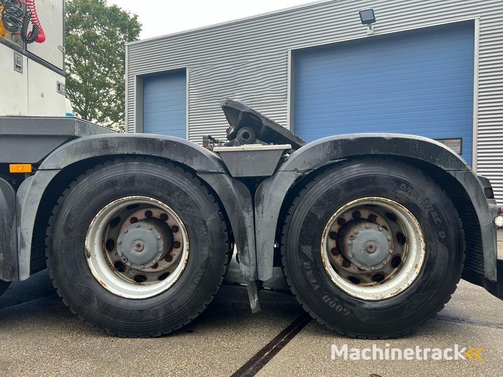 Mercedes-Benz Actros 4163 8x4/4 SLT